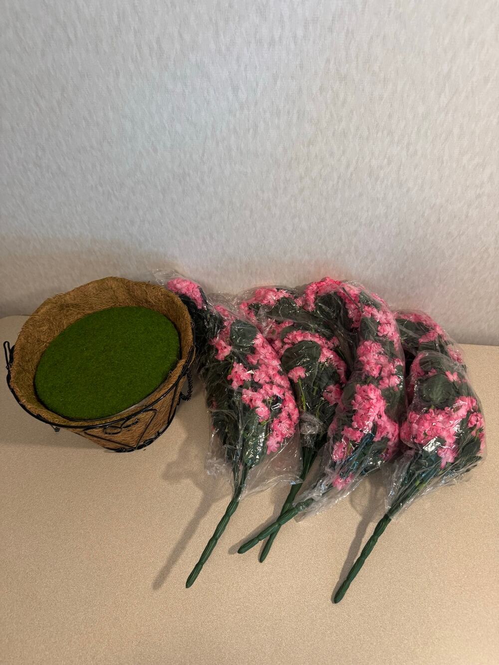 Hanging Basket Kit Wire Planter Coco Liner Chain with Artificial Pink Flowers